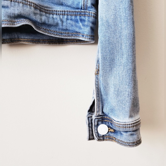 ➡️ SOLD PRICE REDUCED Awesome Girl's Jean Jacket - Picture 4 of 5